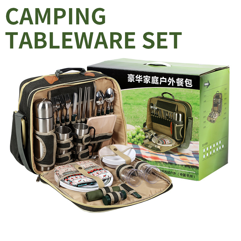 Set di stoviglie portatile di  - Camping Cooking Set For 4 recensione e prezzo