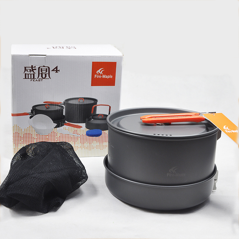 Set di pentole per 4-5 persone - Camping Cooking Set For 4 recensione e prezzo
