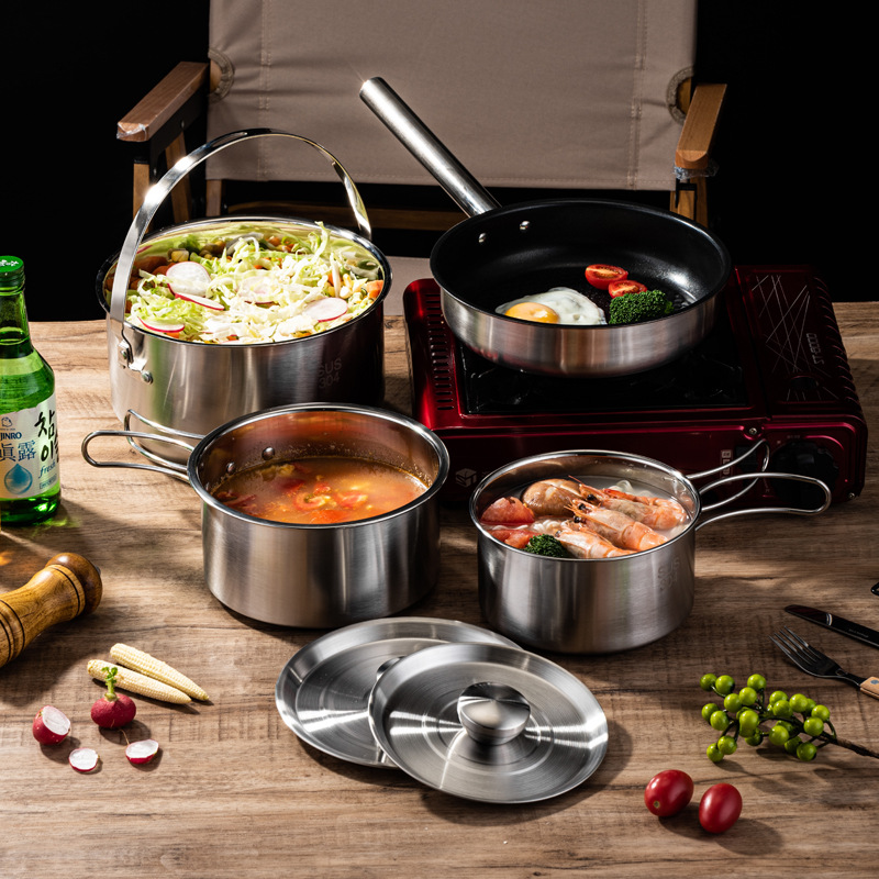 Set di Pentole Portatili per C - Camping Cooking Set For 4 recensione e prezzo